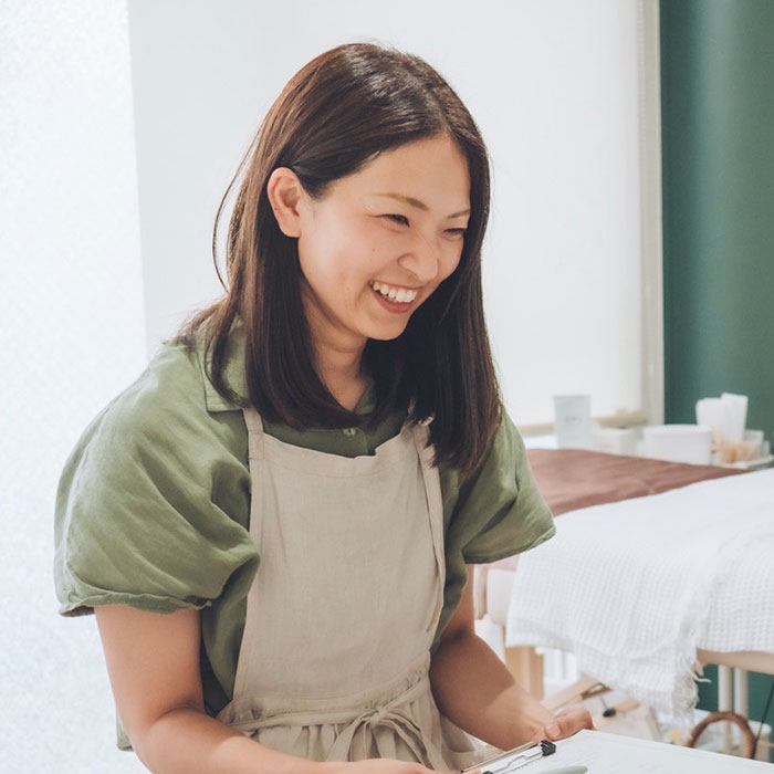 おかま直伝よもぎ蒸し「隠れ家サロン-癒きんこ」| 生徒さんの声(松田茉由さん)